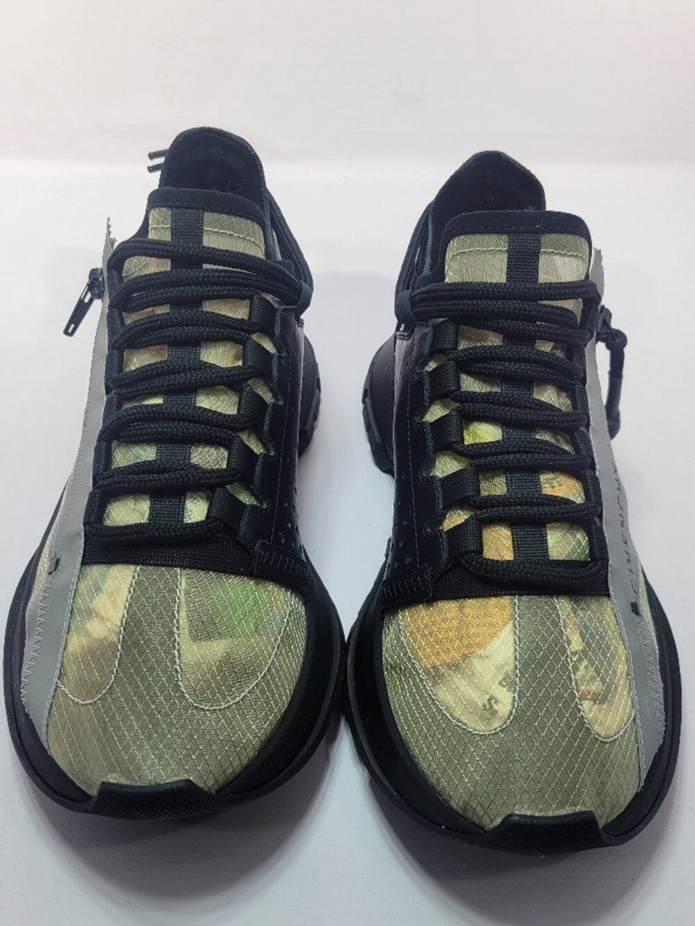 Givenchy Spectre Women's Size 37.5 Black Grey Zip up Sneakers